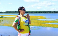 十二女生大胆私处图片